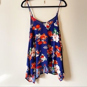 Ambiance• dark blue red floral flowy spring summer top